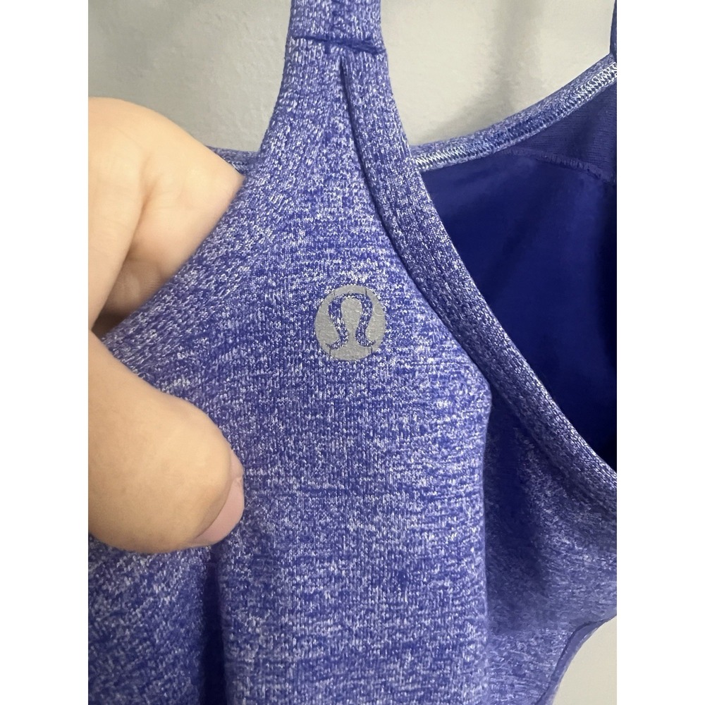Lululemon Women's Tank Built-In Bra, Size 6 - Picture 5 of 5
